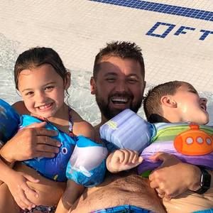 Meet your Posher, Neil